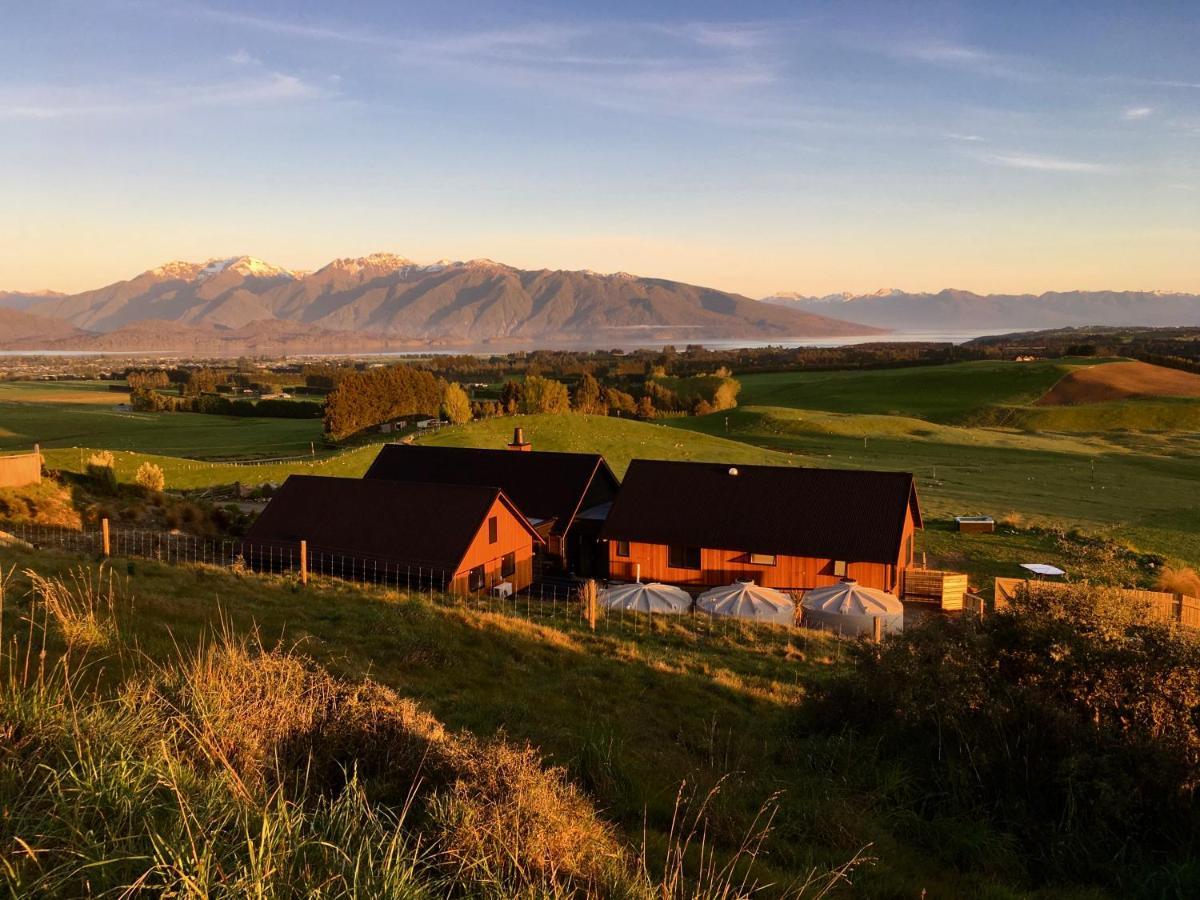 Fiordland Eco-Retreat -- Panoramic Views -- Hot Tub Villa Te Anau Eksteriør bilde